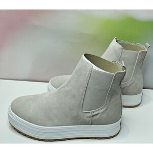 Keds Women's Platform Chelsea Casual Lug Boots  Size 8 Taupe  NEW